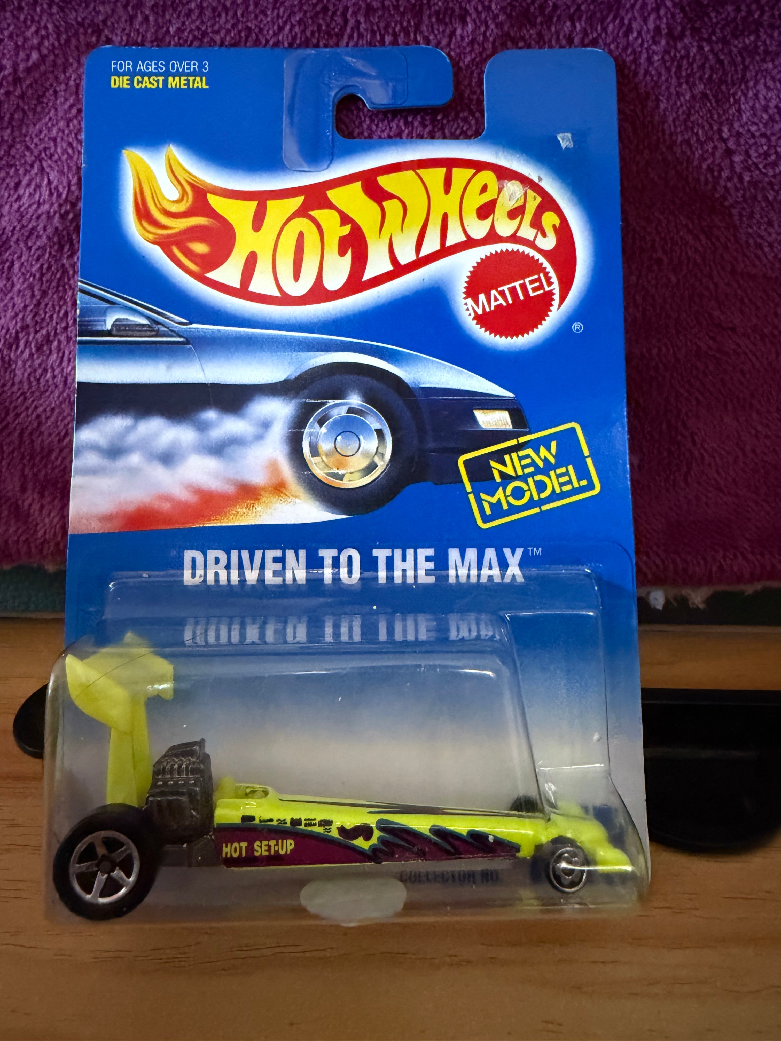 Hot Wheels – Driven to the Max | Blue Card 90’s